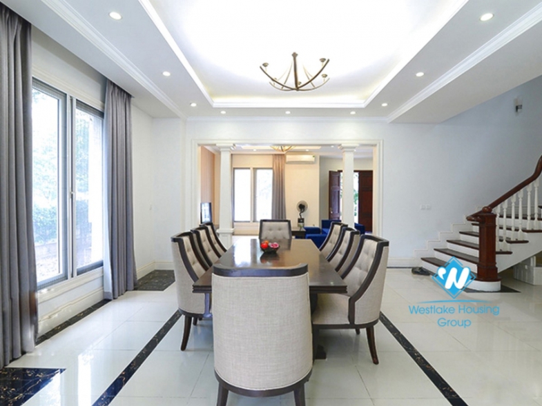 Villa for rent at Hoa Sua street,Vinhome Riverside